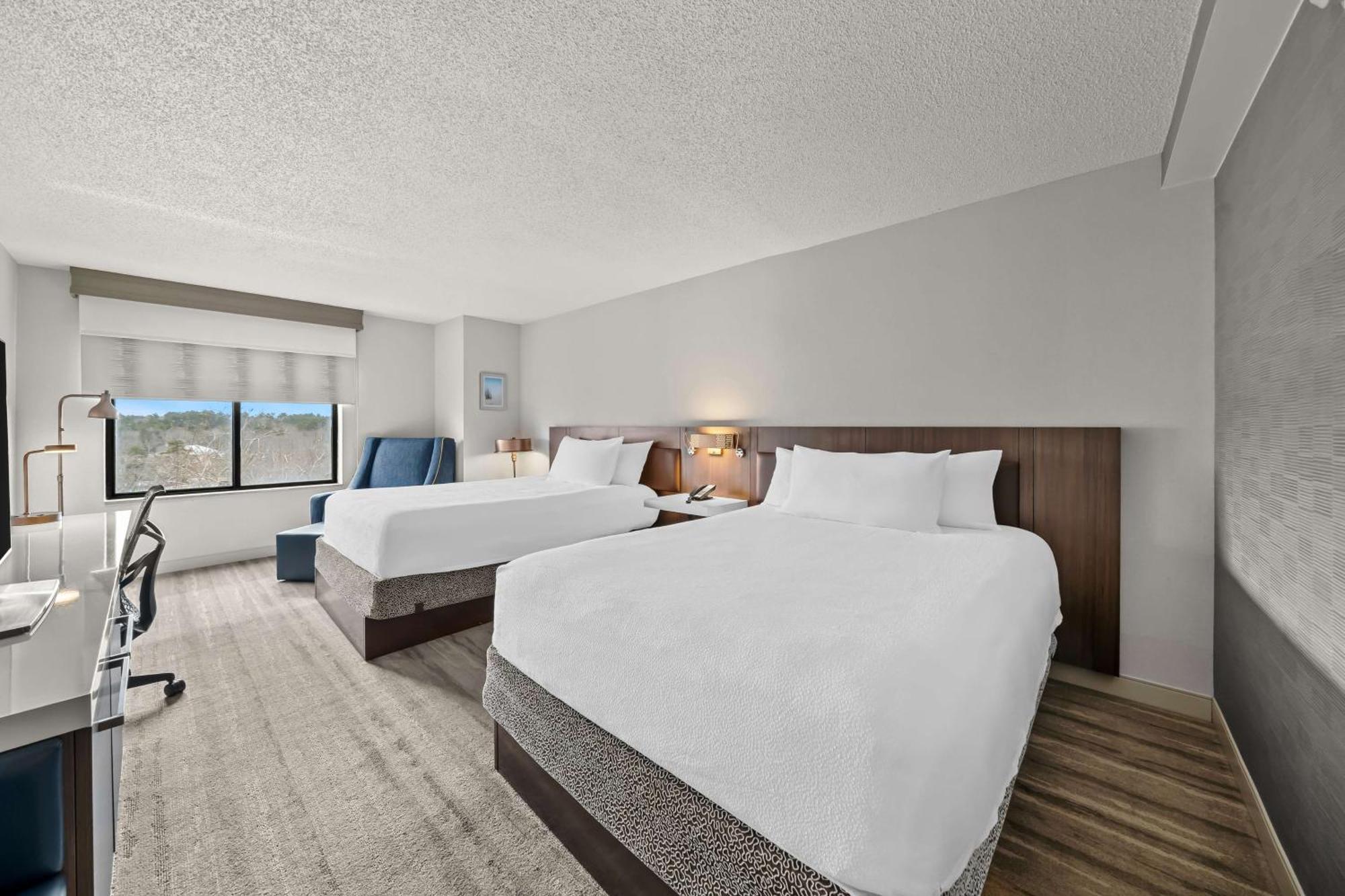 Hilton Garden Inn Plymouth Extérieur photo
